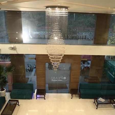 Hotel La Pearl Naiapura Luaran gambar